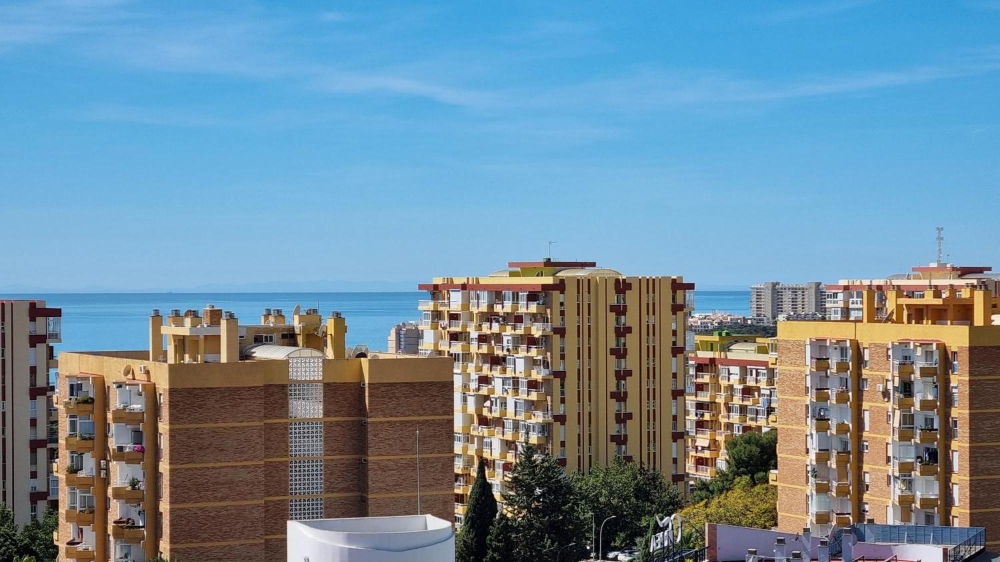 Blue Oasis Sea And Mountain Panorama Appartement Benalmádena Buitenkant foto