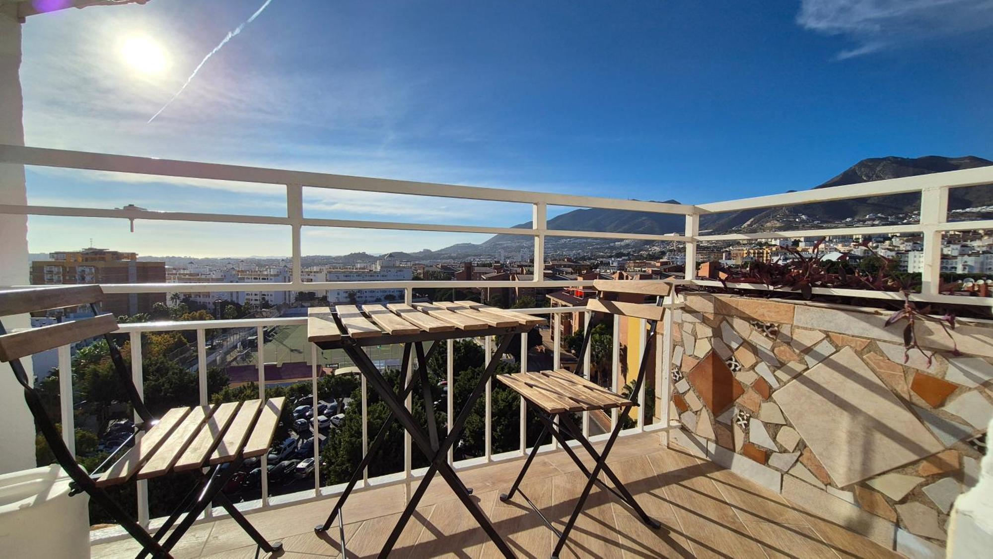 Blue Oasis Sea And Mountain Panorama Appartement Benalmádena Buitenkant foto